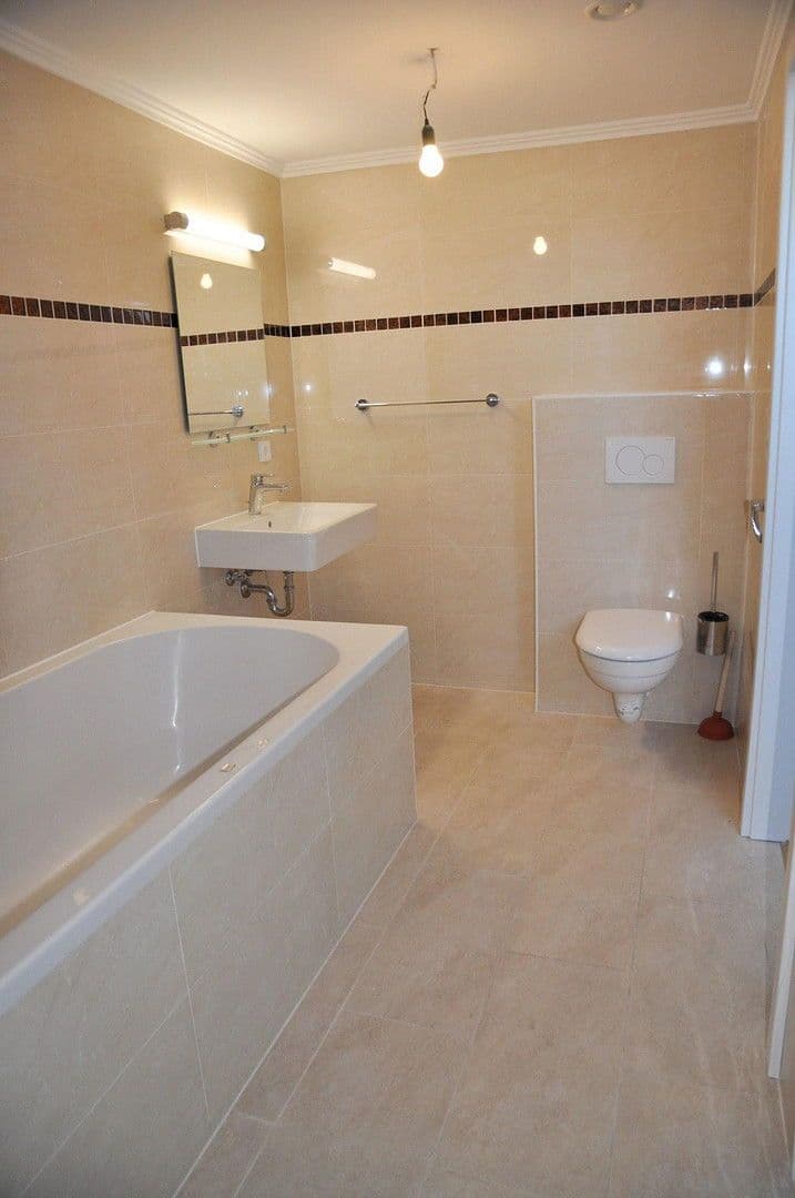 Prodej bytu 4+1 111 m², Milbertshofen - München, Bavorsko Prodej bytu 4+1 111 m², Milbertshofen - München, Bavorsko