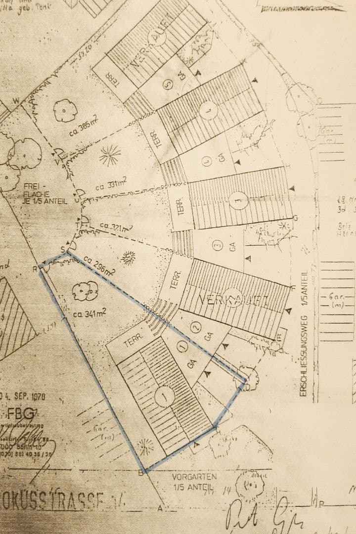 Prodej domu 120 m², pozemek 341 m², Krokusstraße 14, Berlin-Rudow, Berlín Prodej domu 120 m², pozemek 341 m², Krokusstraße 14, Berlin-Rudow, Berlín