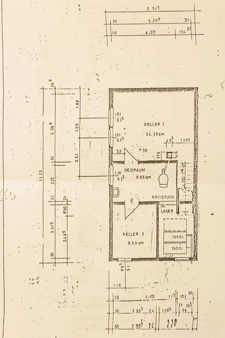 Prodej domu 120 m², pozemek 341 m², Krokusstraße 14, Berlin-Rudow, Berlín Prodej domu 120 m², pozemek 341 m², Krokusstraße 14, Berlin-Rudow, Berlín