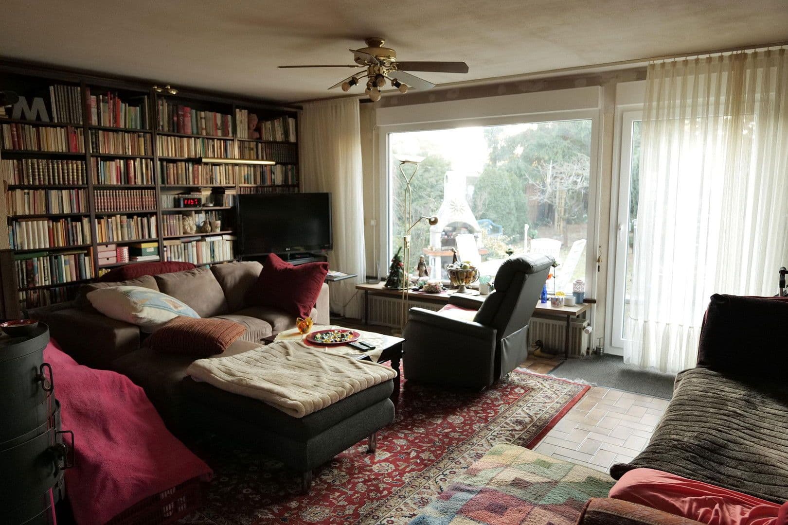 Prodej domu 120 m², pozemek 341 m², Krokusstraße 14, Berlin-Rudow, Berlín Prodej domu 120 m², pozemek 341 m², Krokusstraße 14, Berlin-Rudow, Berlín