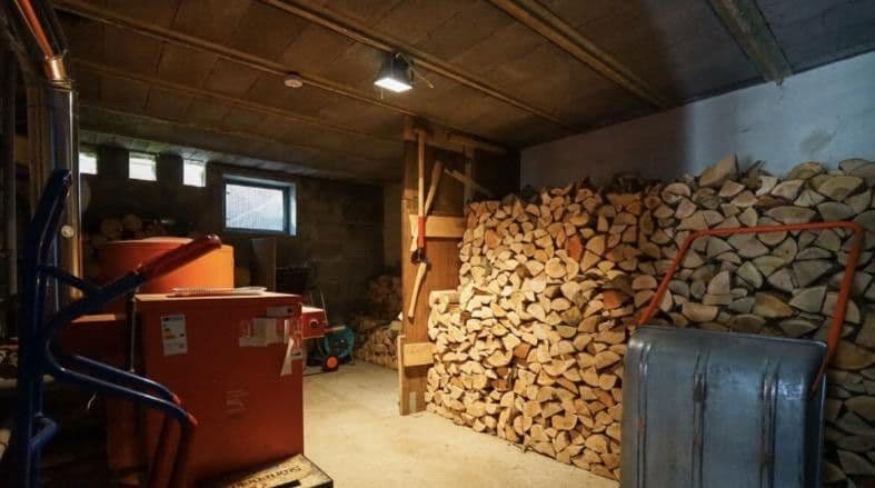 Prodej domu 170 m², pozemek 806 m², Wehingen, Bádensko-Württembersko Prodej domu 170 m², pozemek 806 m², Wehingen, Bádensko-Württembersko