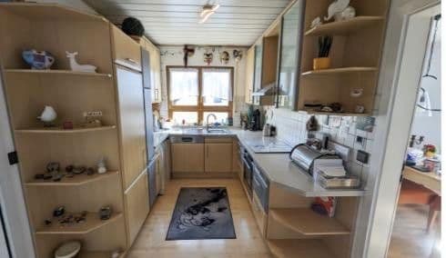 Prodej domu 170 m², pozemek 806 m², Wehingen, Bádensko-Württembersko Prodej domu 170 m², pozemek 806 m², Wehingen, Bádensko-Württembersko