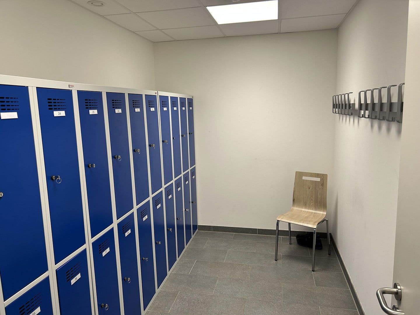 Pronájem kanceláře 742 m², Jena, Durynsko Pronájem kanceláře 742 m², Jena, Durynsko