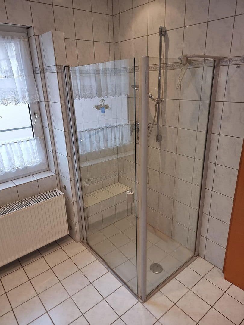 Prodej domu 110 m², pozemek 133 m², Friedrichstraße 44, Mainz-Kostheim, Hessen Prodej domu 110 m², pozemek 133 m², Friedrichstraße 44, Mainz-Kostheim, Hessen