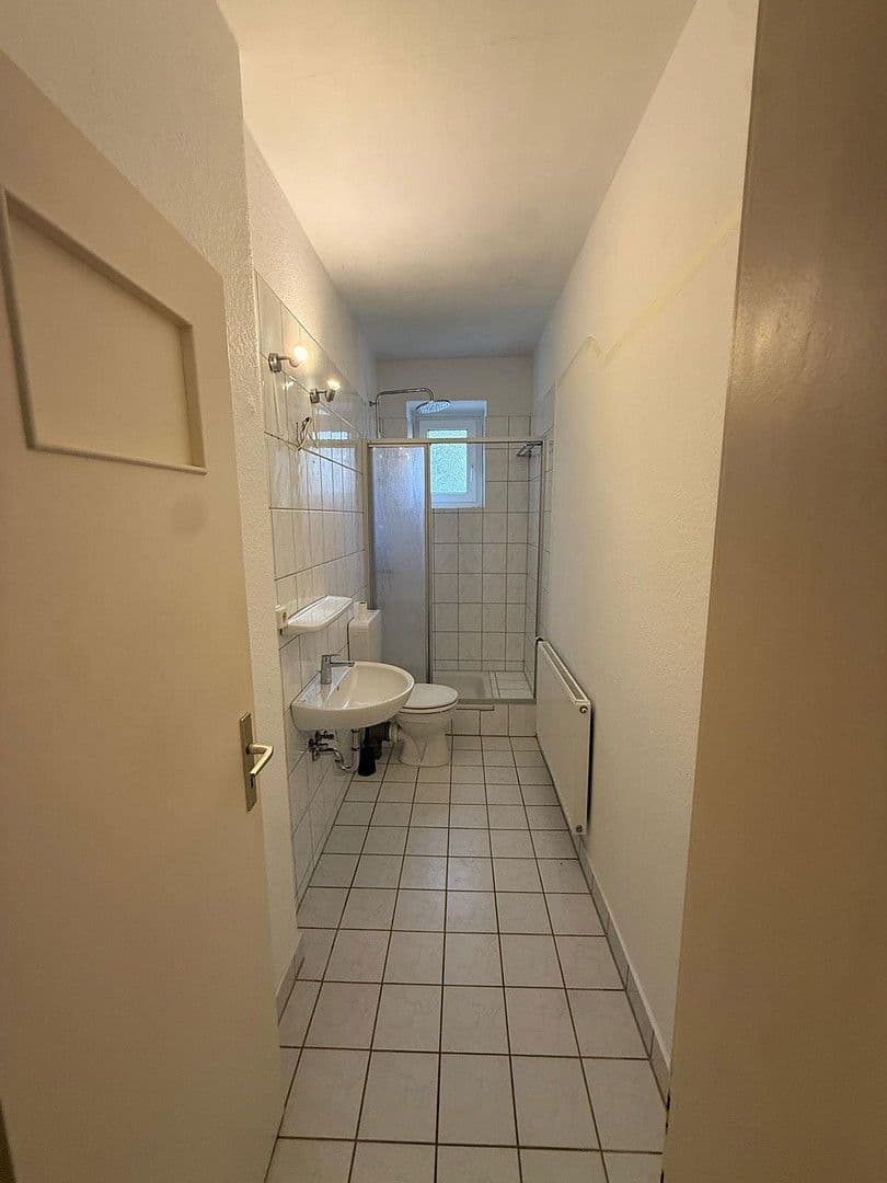 Pronájem bytu 3+1 78 m², Zwinglistr.6, Hannover, Dolní Sasko Pronájem bytu 3+1 78 m², Zwinglistr.6, Hannover, Dolní Sasko