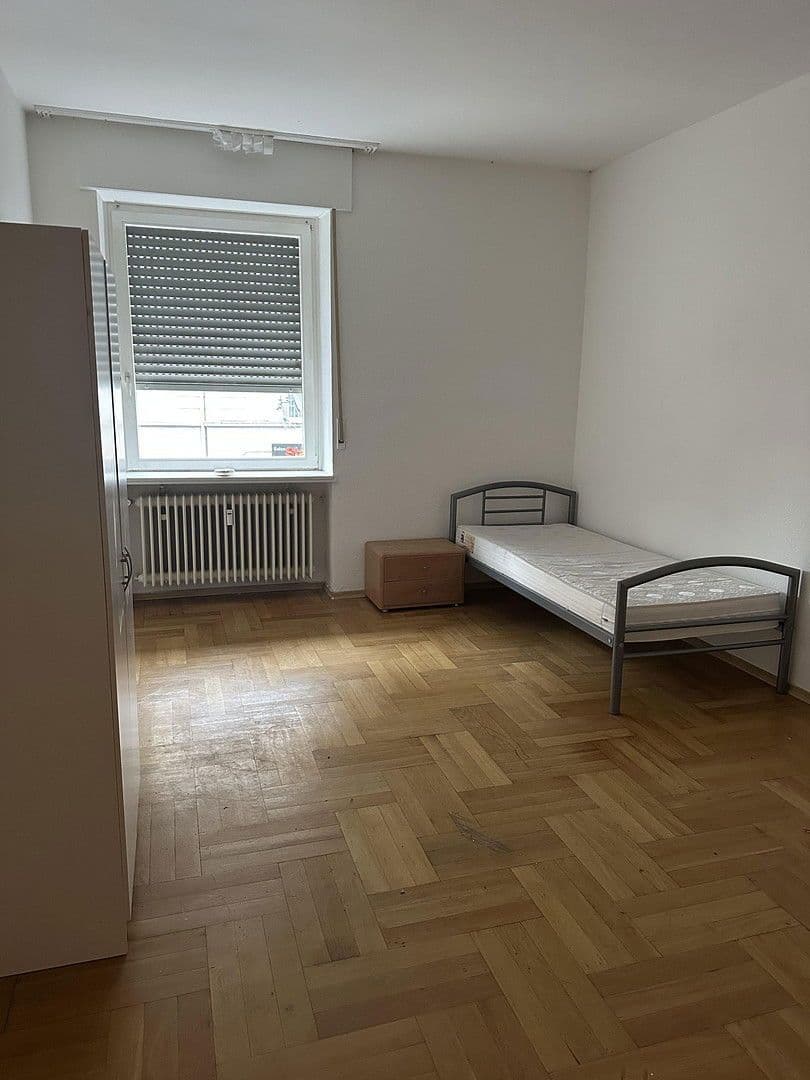 Pronájem bytu 10 m², Rastatt, Bádensko-Württembersko Pronájem bytu 10 m², Rastatt, Bádensko-Württembersko