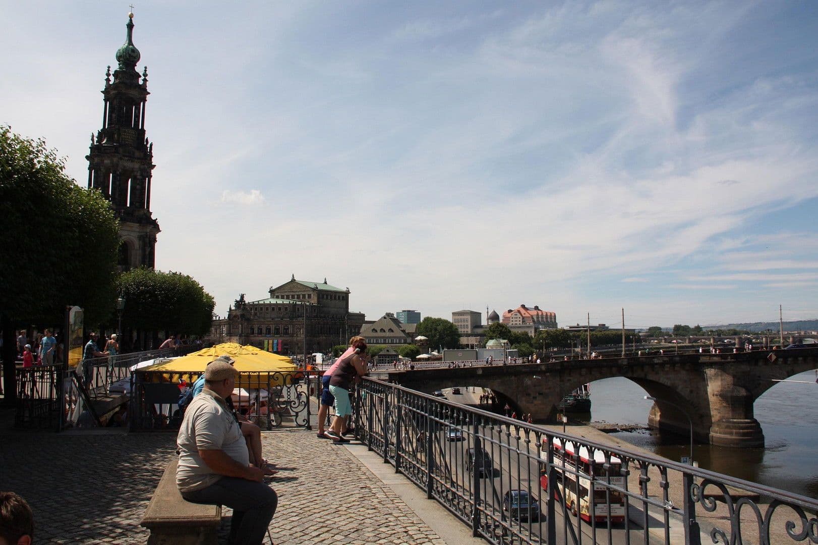 Prodej bytu 2+1 70 m², Dresden, Sasko Prodej bytu 2+1 70 m², Dresden, Sasko