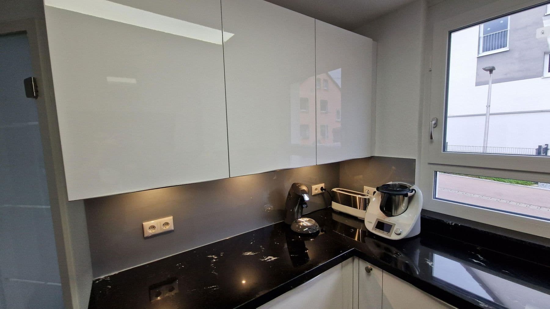 Prodej domu 136 m², pozemek 203 m², Holderweg 28, Nürtingen, Bádensko-Württembersko Prodej domu 136 m², pozemek 203 m², Holderweg 28, Nürtingen, Bádensko-Württembersko