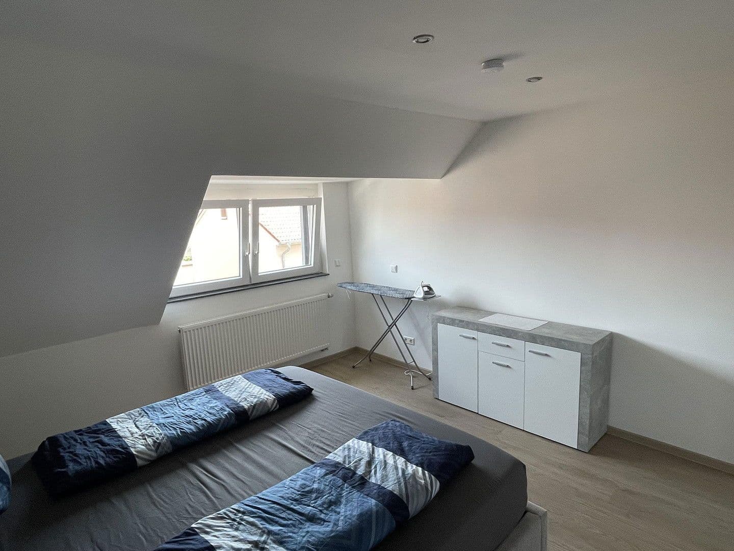 Pronájem bytu 3+1 85 m², Sankt-Gallus-Straße 23, Ludwigshafen am Rhein, Porýní-Falc Pronájem bytu 3+1 85 m², Sankt-Gallus-Straße 23, Ludwigshafen am Rhein, Porýní-Falc