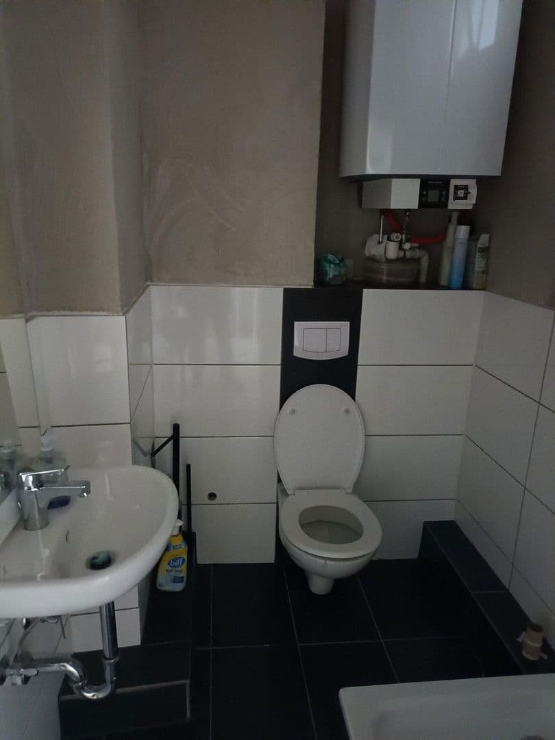 Pronájem bytu 4+1 100 m², Dankelsbachstraße 15, Pirmasens, Porýní-Falc Pronájem bytu 4+1 100 m², Dankelsbachstraße 15, Pirmasens, Porýní-Falc