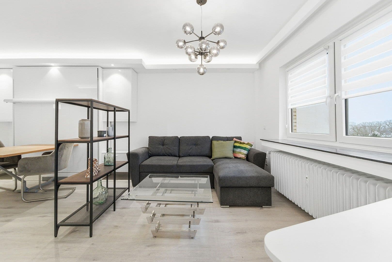 Pronájem bytu 1+1 37 m², Klapheckstraße 2, Düsseldorf - Stockum, Severní Porýní-Vestfálsko Pronájem bytu 1+1 37 m², Klapheckstraße 2, Düsseldorf - Stockum, Severní Porýní-Vestfálsko