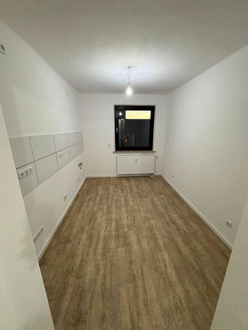 Prodej bytu 2+1 49 m², Sulzbach-Rosenberg, Bavorsko Prodej bytu 2+1 49 m², Sulzbach-Rosenberg, Bavorsko