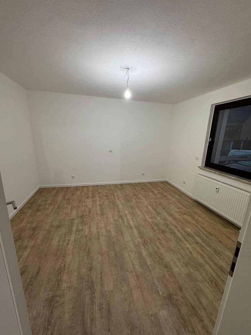 Prodej bytu 2+1 49 m², Sulzbach-Rosenberg, Bavorsko Prodej bytu 2+1 49 m², Sulzbach-Rosenberg, Bavorsko