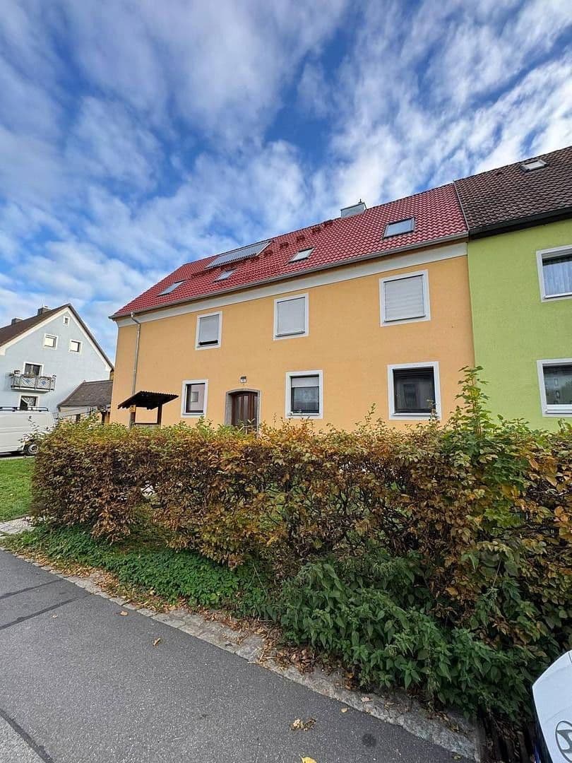 Prodej bytu 2+1 49 m², Sulzbach-Rosenberg, Bavorsko Prodej bytu 2+1 49 m², Sulzbach-Rosenberg, Bavorsko