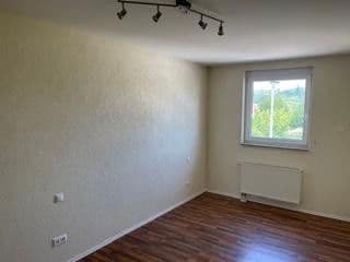 Pronájem domu 156 m², pozemek 200 m², Pfarracker 17d, Hochspeyer, Porýní-Falc Pronájem domu 156 m², pozemek 200 m², Pfarracker 17d, Hochspeyer, Porýní-Falc