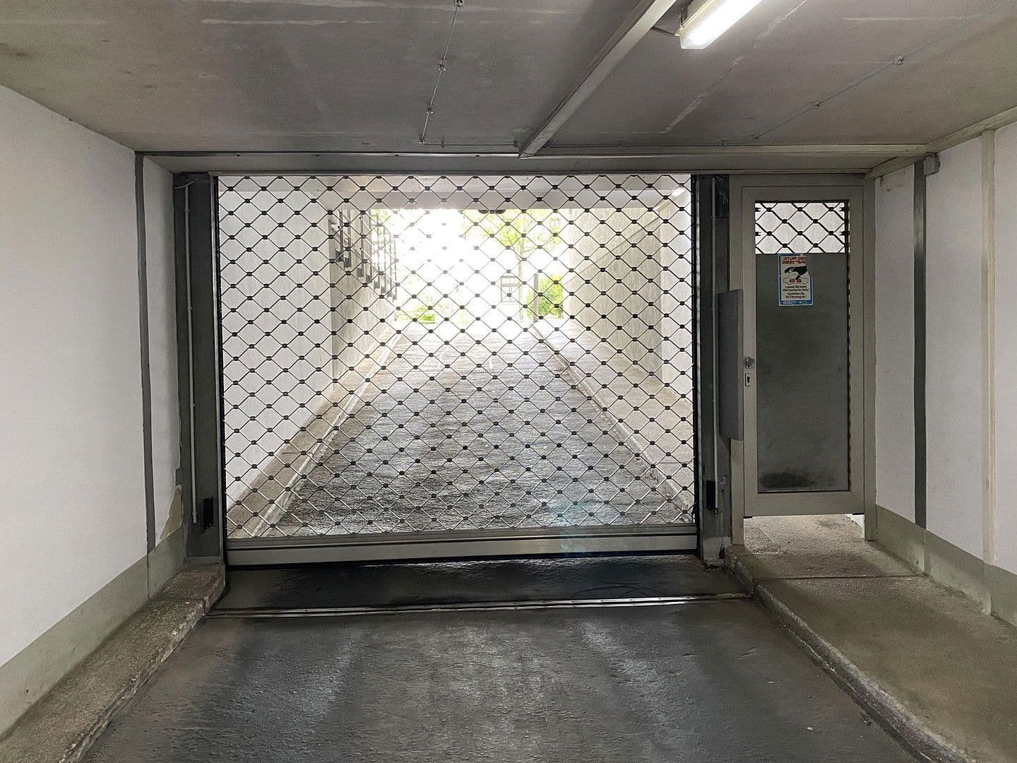 Pronájem bytu 3+1 81 m², Altendorfer Str. 34a, Chemnitz, Sasko Pronájem bytu 3+1 81 m², Altendorfer Str. 34a, Chemnitz, Sasko