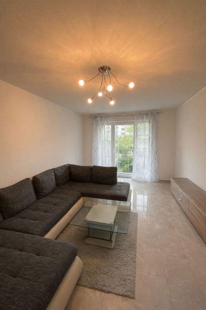 Pronájem bytu 3+1 81 m², Altendorfer Str. 34a, Chemnitz, Sasko Pronájem bytu 3+1 81 m², Altendorfer Str. 34a, Chemnitz, Sasko