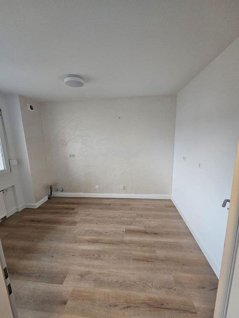 Pronájem bytu 2+1 68 m², Durlacher Allee 27, Karlsruhe, Bádensko-Württembersko Pronájem bytu 2+1 68 m², Durlacher Allee 27, Karlsruhe, Bádensko-Württembersko