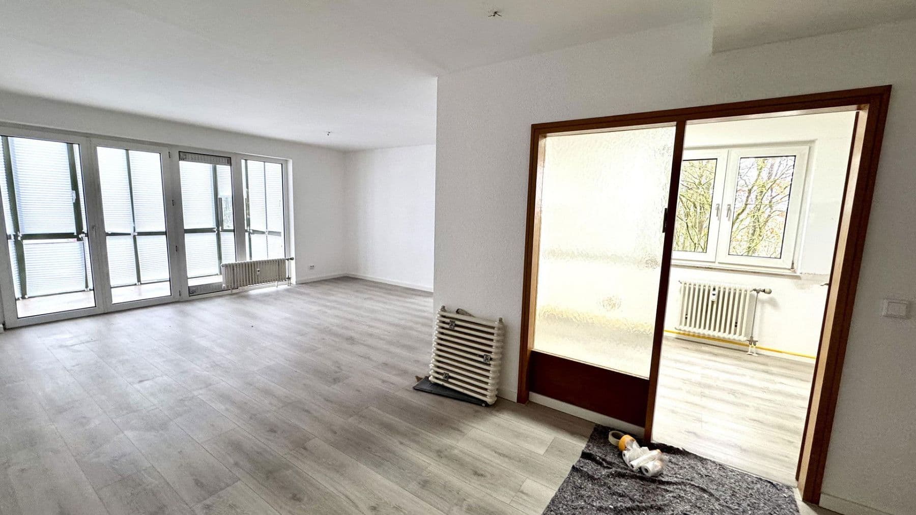 Pronájem bytu 3+1 76 m², Siegelsdorfer Straße 22a, Seukendorf, Bavorsko Pronájem bytu 3+1 76 m², Siegelsdorfer Straße 22a, Seukendorf, Bavorsko