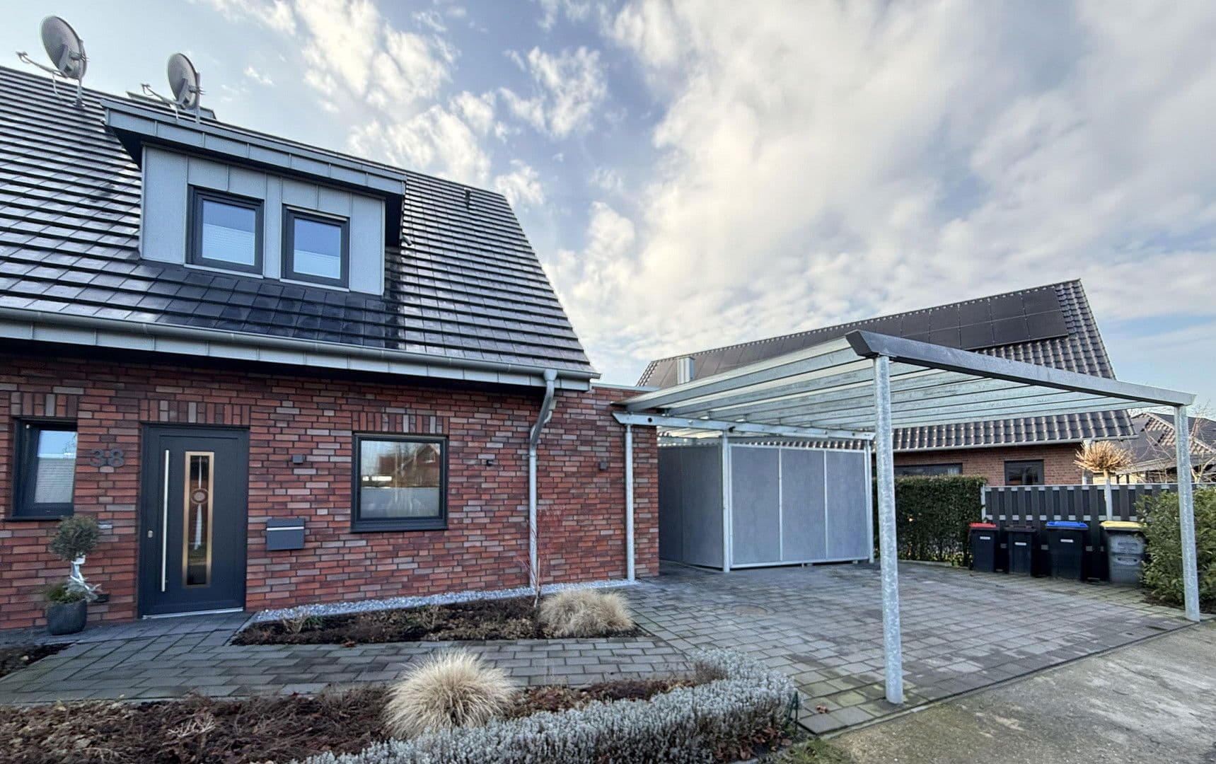 Pronájem domu 107 m², pozemek 240 m², Vreden, Severní Porýní-Vestfálsko Pronájem domu 107 m², pozemek 240 m², Vreden, Severní Porýní-Vestfálsko