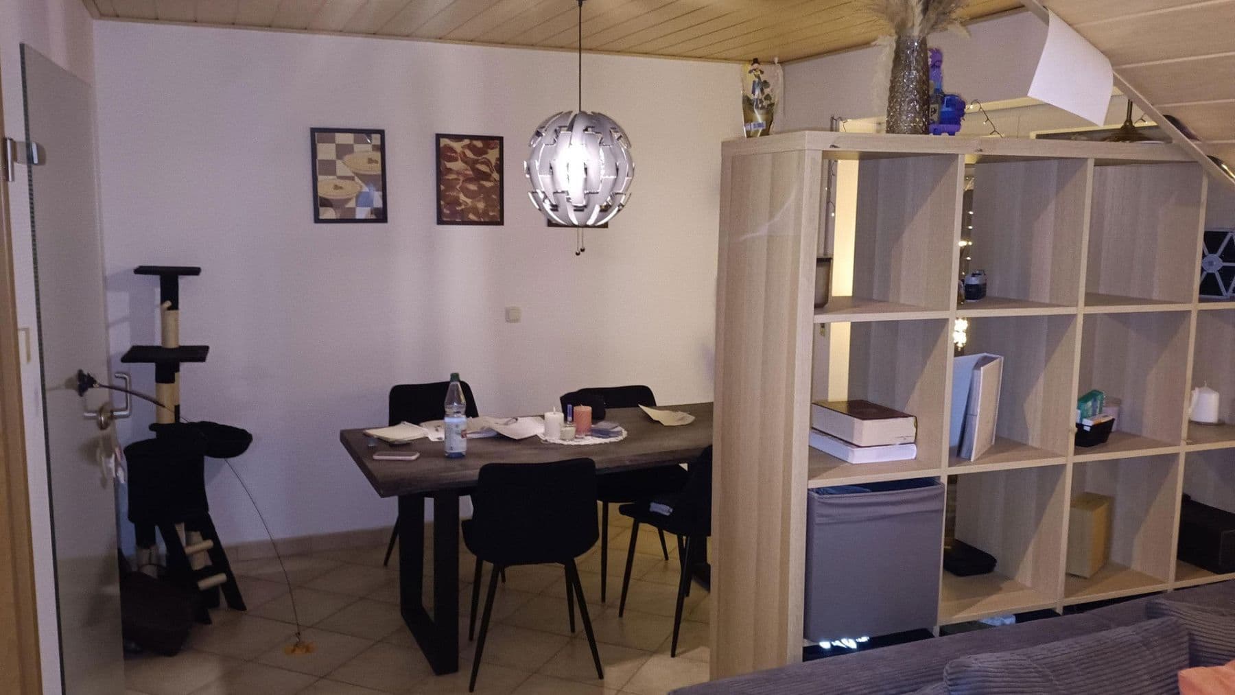 Pronájem bytu 2+1 75 m², Buseck, Hessen Pronájem bytu 2+1 75 m², Buseck, Hessen