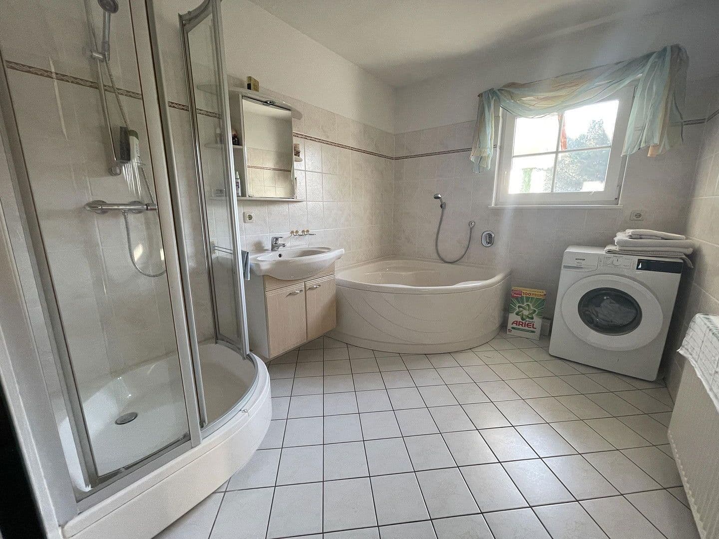 Prodej nebytového prostoru 9.657 m², Borkheide, Braniborsko Prodej nebytového prostoru 9.657 m², Borkheide, Braniborsko