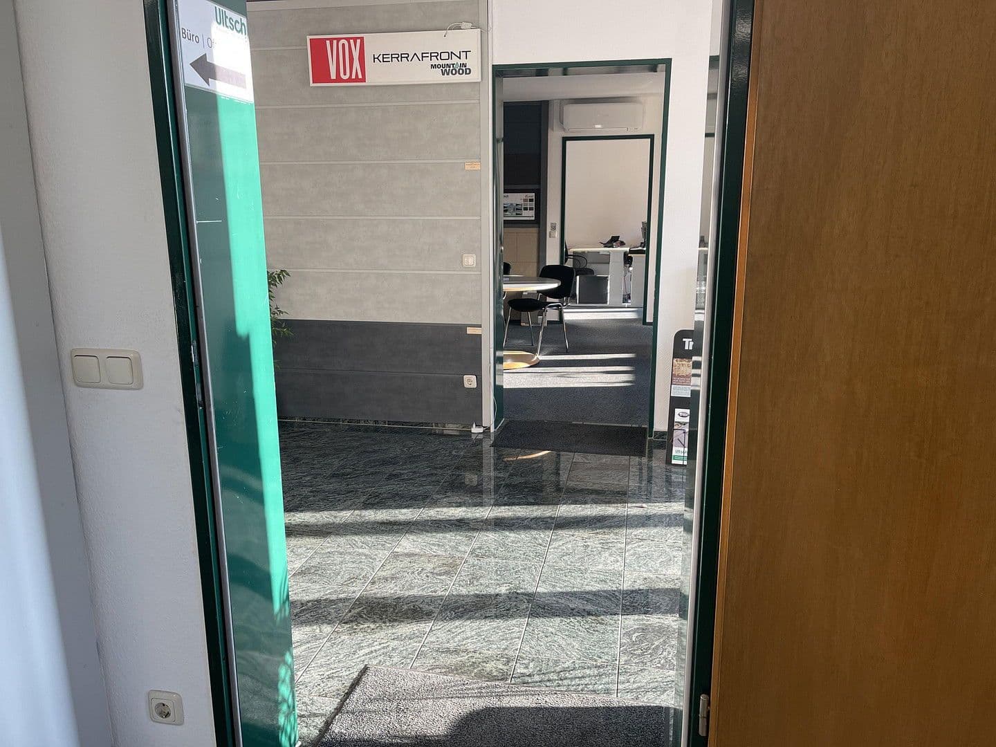 Prodej nebytového prostoru 9.657 m², Borkheide, Braniborsko Prodej nebytového prostoru 9.657 m², Borkheide, Braniborsko