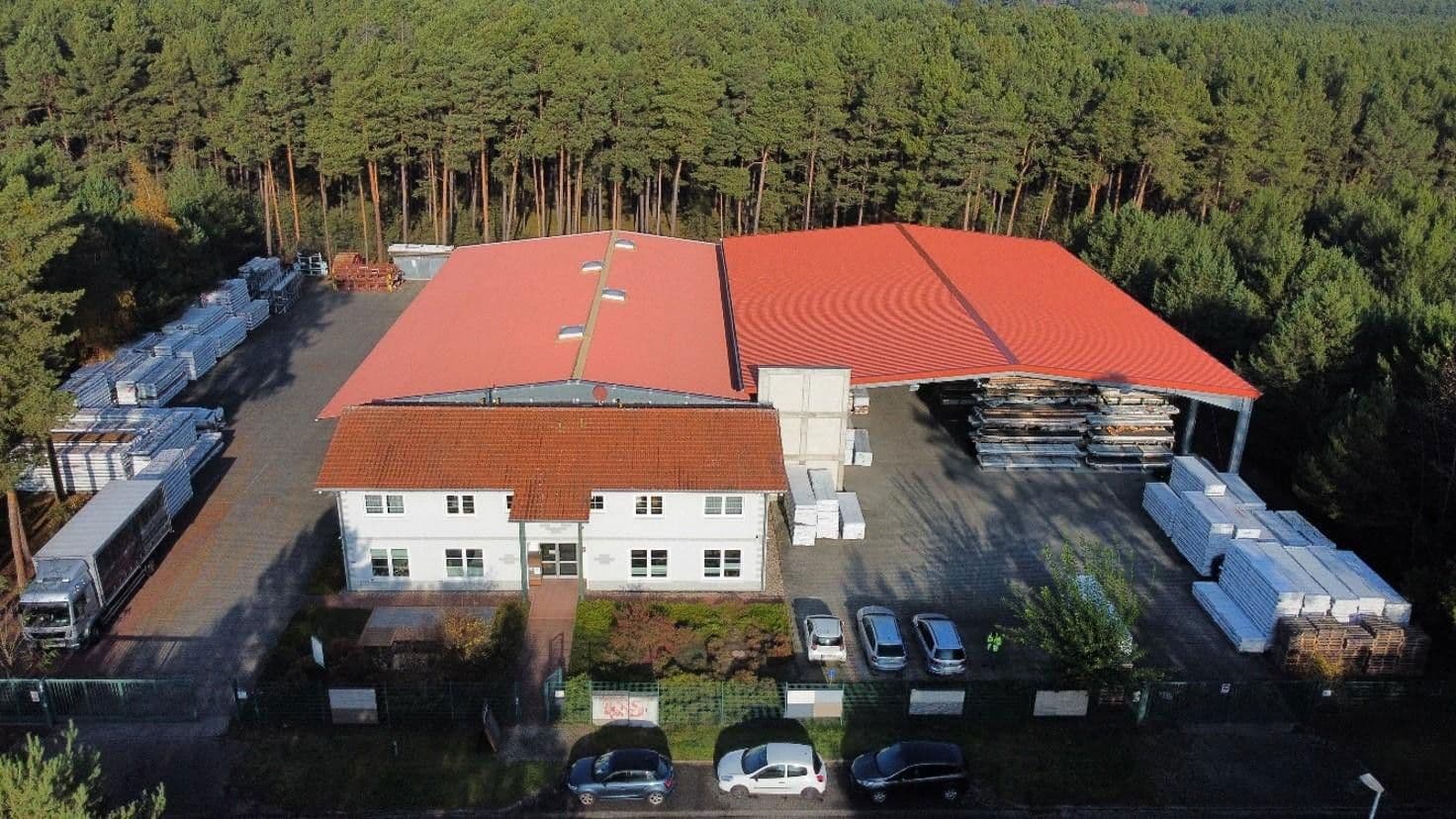 Prodej nebytového prostoru 9.657 m², Borkheide, Braniborsko Prodej nebytového prostoru 9.657 m², Borkheide, Braniborsko