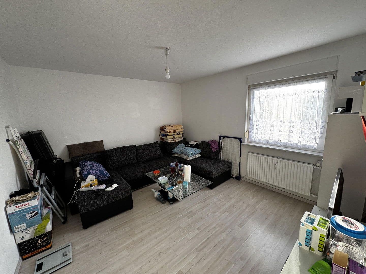 Pronájem bytu 2+1 34 m², Stuttgart, Bádensko-Württembersko Pronájem bytu 2+1 34 m², Stuttgart, Bádensko-Württembersko