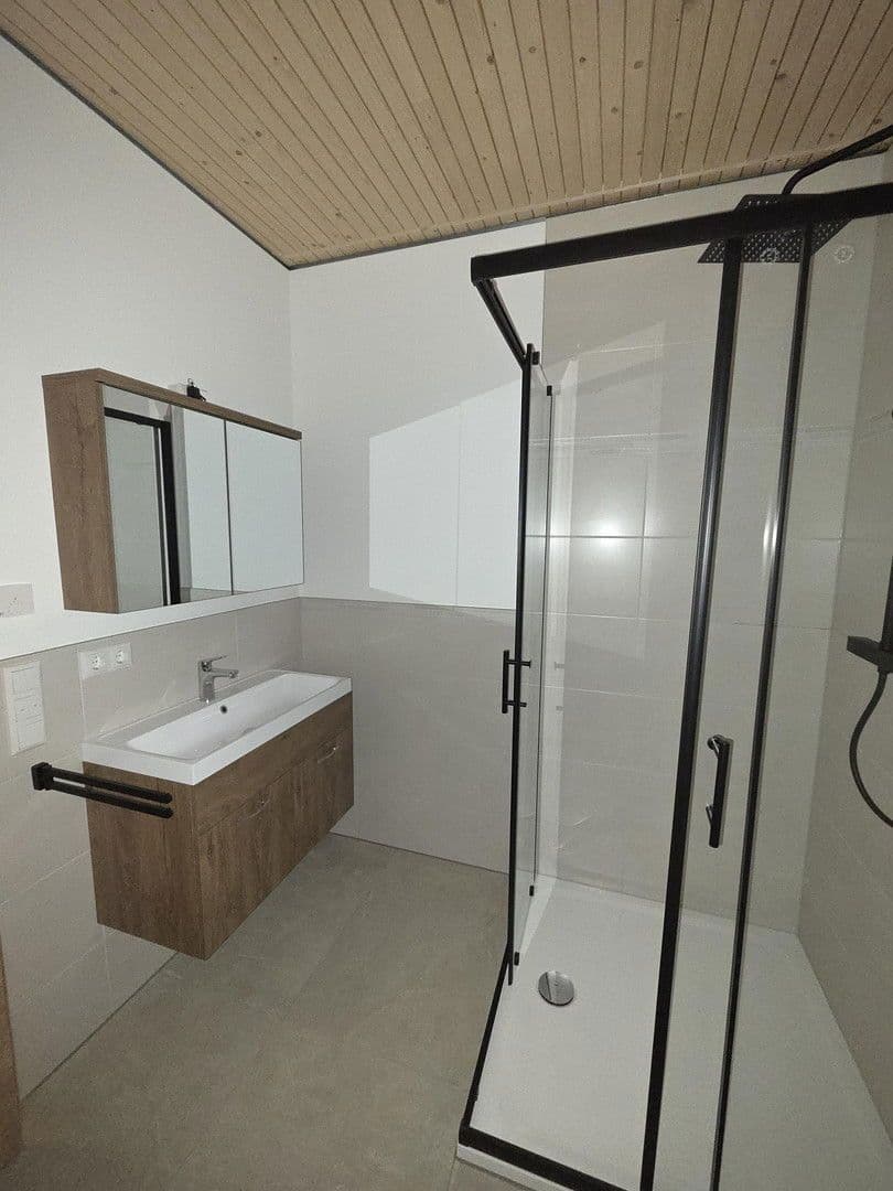 Pronájem bytu 3+1 80 m², Haibach, Bavorsko Pronájem bytu 3+1 80 m², Haibach, Bavorsko