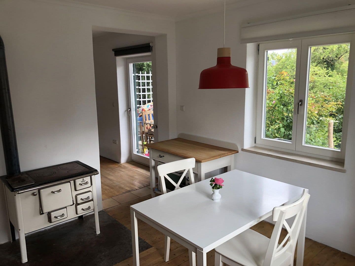 Pronájem bytu 3+1 70 m², Schondorf, Bavorsko Pronájem bytu 3+1 70 m², Schondorf, Bavorsko