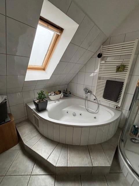 Pronájem bytu 3+1 85 m², Breilstr.9, Oberhausen, Severní Porýní-Vestfálsko Pronájem bytu 3+1 85 m², Breilstr.9, Oberhausen, Severní Porýní-Vestfálsko