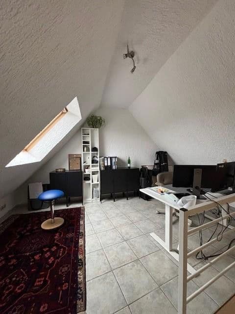 Pronájem bytu 3+1 85 m², Breilstr.9, Oberhausen, Severní Porýní-Vestfálsko Pronájem bytu 3+1 85 m², Breilstr.9, Oberhausen, Severní Porýní-Vestfálsko