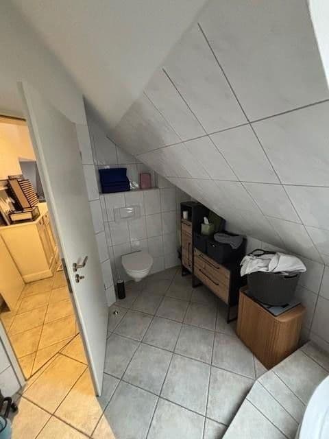 Pronájem bytu 3+1 85 m², Breilstr.9, Oberhausen, Severní Porýní-Vestfálsko Pronájem bytu 3+1 85 m², Breilstr.9, Oberhausen, Severní Porýní-Vestfálsko