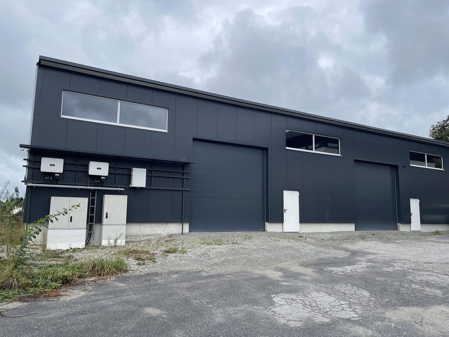 Pronájem nebytového prostoru 930 m², Lauterbachstraße 89, Eggenfelden, Bavorsko Pronájem nebytového prostoru 930 m², Lauterbachstraße 89, Eggenfelden, Bavorsko