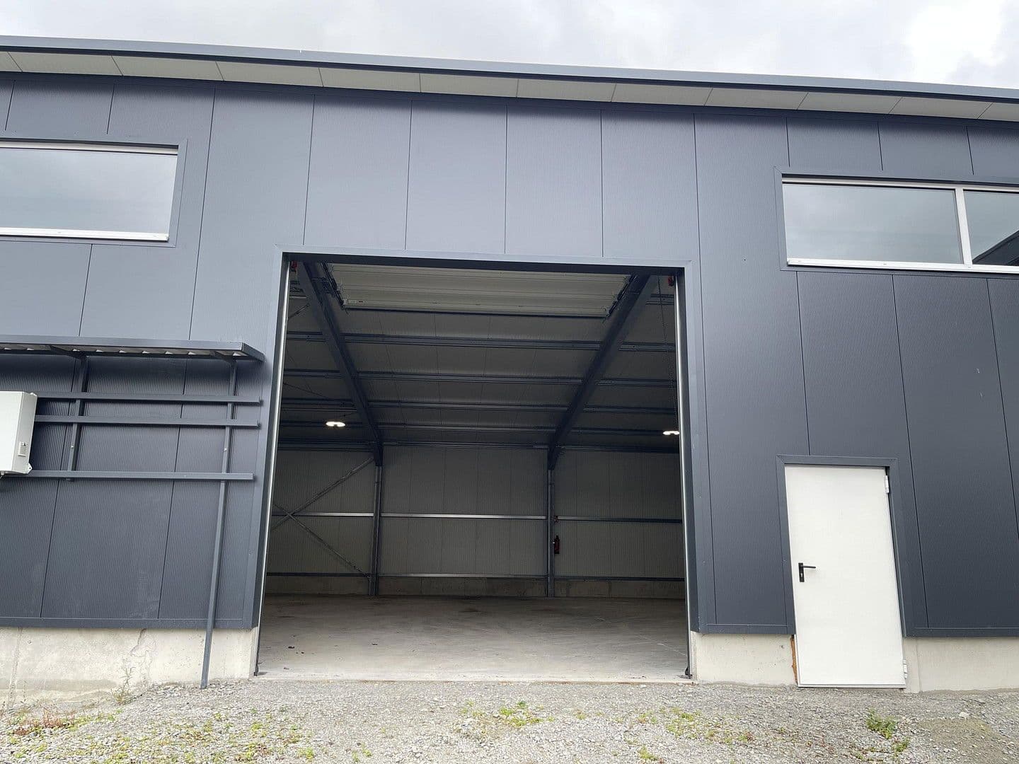 Pronájem nebytového prostoru 930 m², Lauterbachstraße 89, Eggenfelden, Bavorsko Pronájem nebytového prostoru 930 m², Lauterbachstraße 89, Eggenfelden, Bavorsko