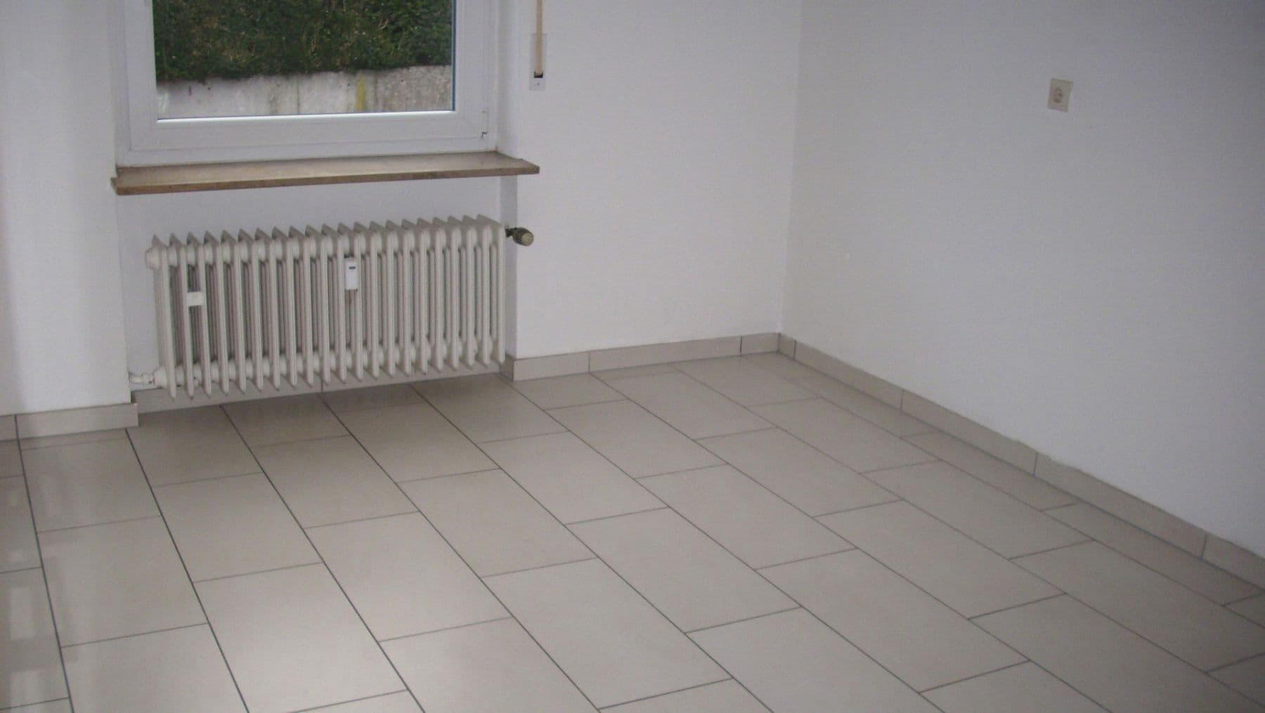 Pronájem bytu 4+1 124 m², Thüringer Str. 3, Straßberg, Bádensko-Württembersko Pronájem bytu 4+1 124 m², Thüringer Str. 3, Straßberg, Bádensko-Württembersko