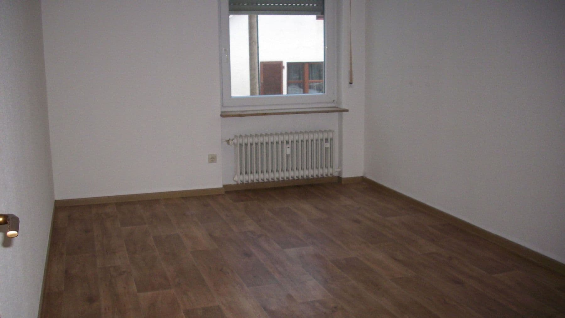 Pronájem bytu 4+1 124 m², Thüringer Str. 3, Straßberg, Bádensko-Württembersko Pronájem bytu 4+1 124 m², Thüringer Str. 3, Straßberg, Bádensko-Württembersko