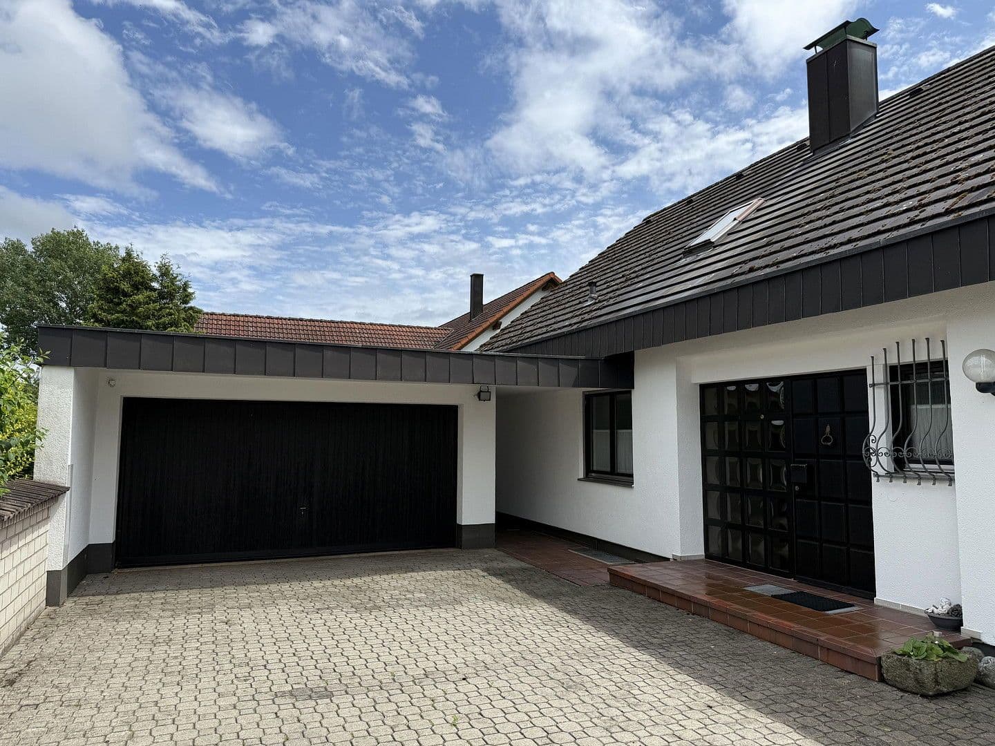 Prodej domu 193 m², pozemek 777 m², Neumarkt in der Oberpfalz, Bavorsko Prodej domu 193 m², pozemek 777 m², Neumarkt in der Oberpfalz, Bavorsko