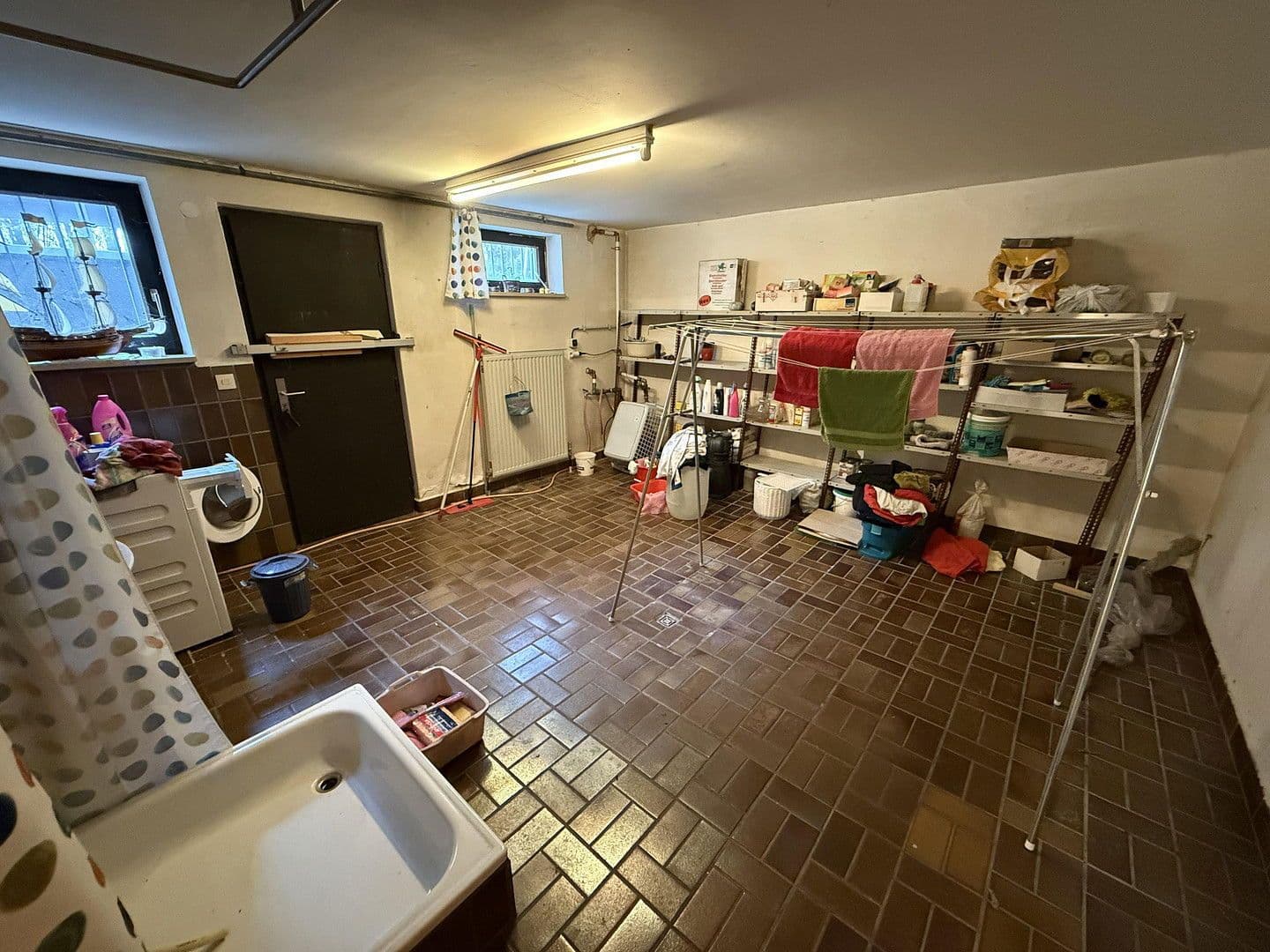 Prodej domu 193 m², pozemek 777 m², Neumarkt in der Oberpfalz, Bavorsko Prodej domu 193 m², pozemek 777 m², Neumarkt in der Oberpfalz, Bavorsko