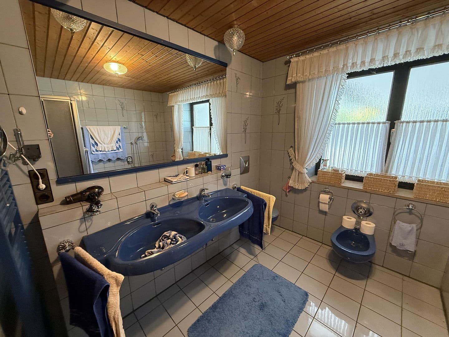 Prodej domu 193 m², pozemek 777 m², Neumarkt in der Oberpfalz, Bavorsko Prodej domu 193 m², pozemek 777 m², Neumarkt in der Oberpfalz, Bavorsko