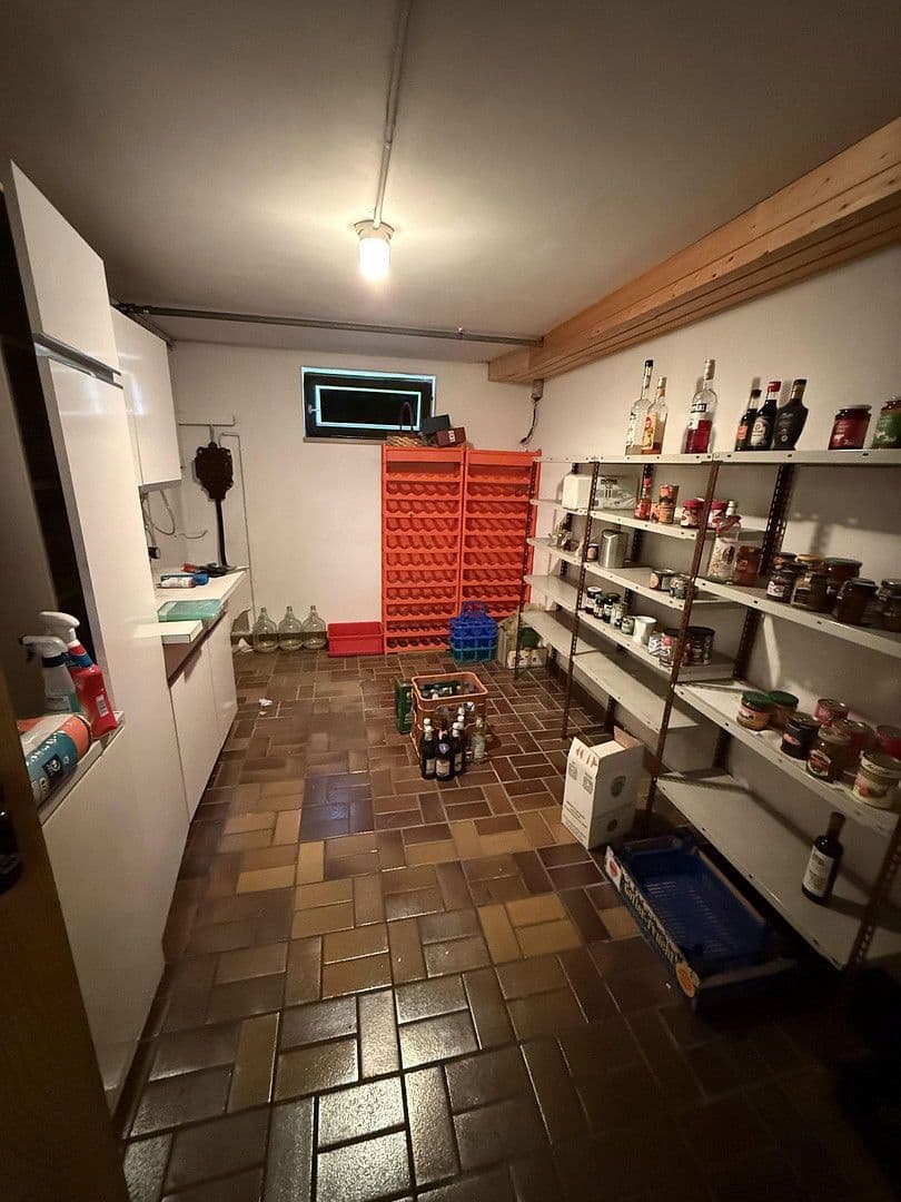 Prodej domu 193 m², pozemek 777 m², Neumarkt in der Oberpfalz, Bavorsko Prodej domu 193 m², pozemek 777 m², Neumarkt in der Oberpfalz, Bavorsko