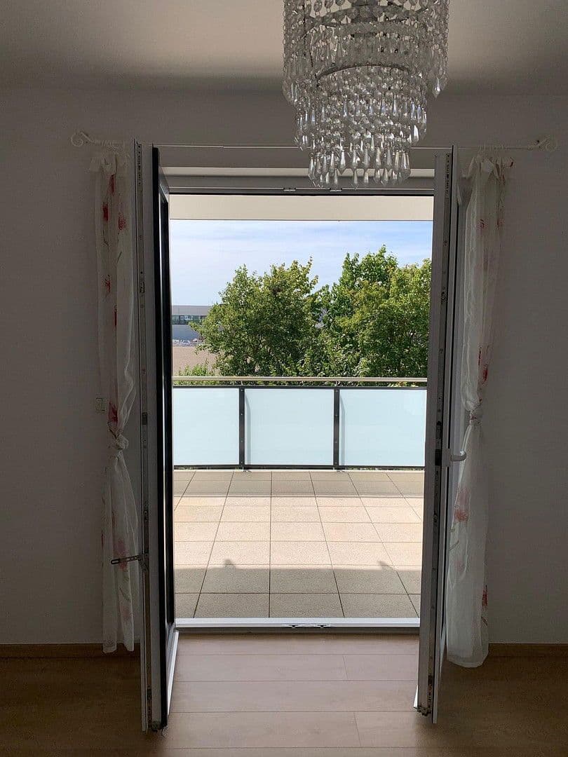 Prodej bytu 2+1 58 m², Frodshamstraße 1, Kelsterbach, Hessen Prodej bytu 2+1 58 m², Frodshamstraße 1, Kelsterbach, Hessen