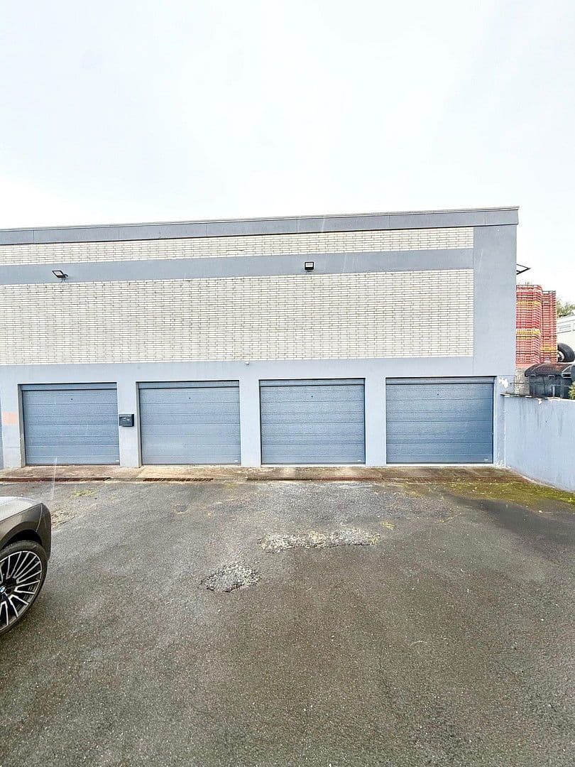 Pronájem nebytového prostoru 120 m², Wiener Str. 34, Bielefeld, Severní Porýní-Vestfálsko Pronájem nebytového prostoru 120 m², Wiener Str. 34, Bielefeld, Severní Porýní-Vestfálsko