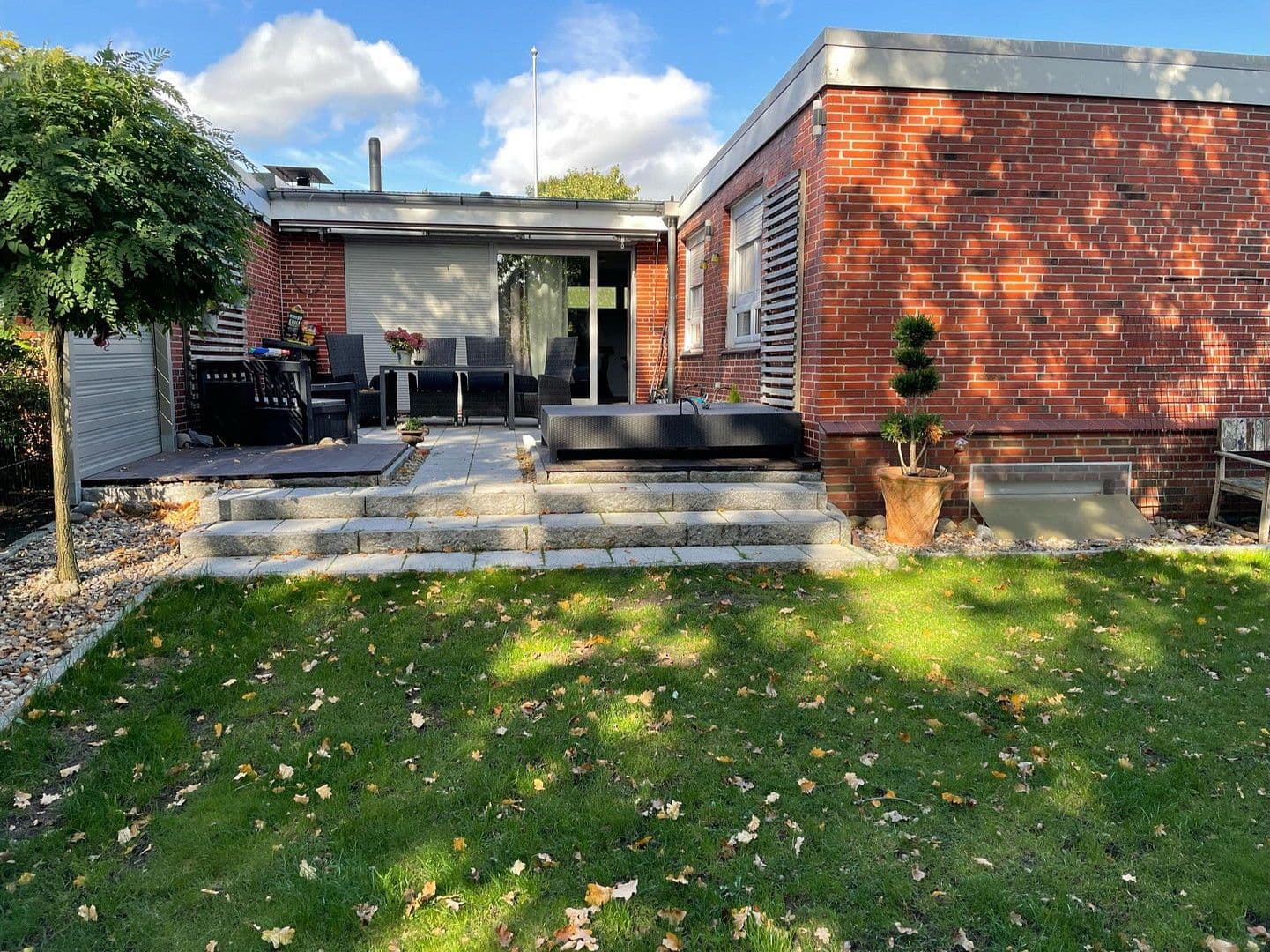 Prodej domu 100 m², pozemek 322 m², Norderstedt, Šlesvicko-Holštýnsko Prodej domu 100 m², pozemek 322 m², Norderstedt, Šlesvicko-Holštýnsko