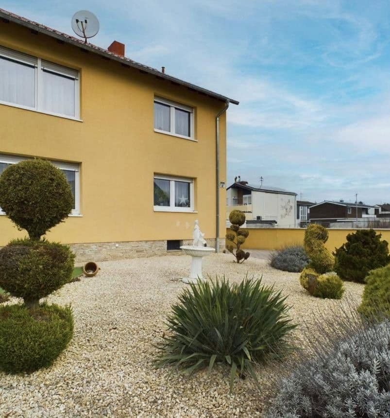 Prodej domu 186 m², pozemek 579 m², Horst-Schork-Str. 93, Ludwigshafen, Porýní-Falc Prodej domu 186 m², pozemek 579 m², Horst-Schork-Str. 93, Ludwigshafen, Porýní-Falc