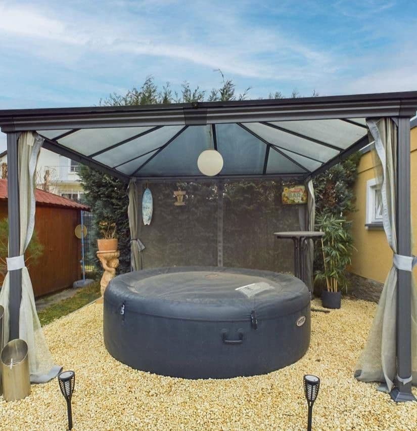 Prodej domu 186 m², pozemek 579 m², Horst-Schork-Str. 93, Ludwigshafen, Porýní-Falc Prodej domu 186 m², pozemek 579 m², Horst-Schork-Str. 93, Ludwigshafen, Porýní-Falc