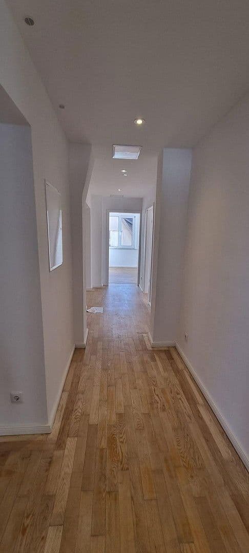 Pronájem bytu 4+1 115 m², Akazienallee 24, Berlin, Berlín Pronájem bytu 4+1 115 m², Akazienallee 24, Berlin, Berlín