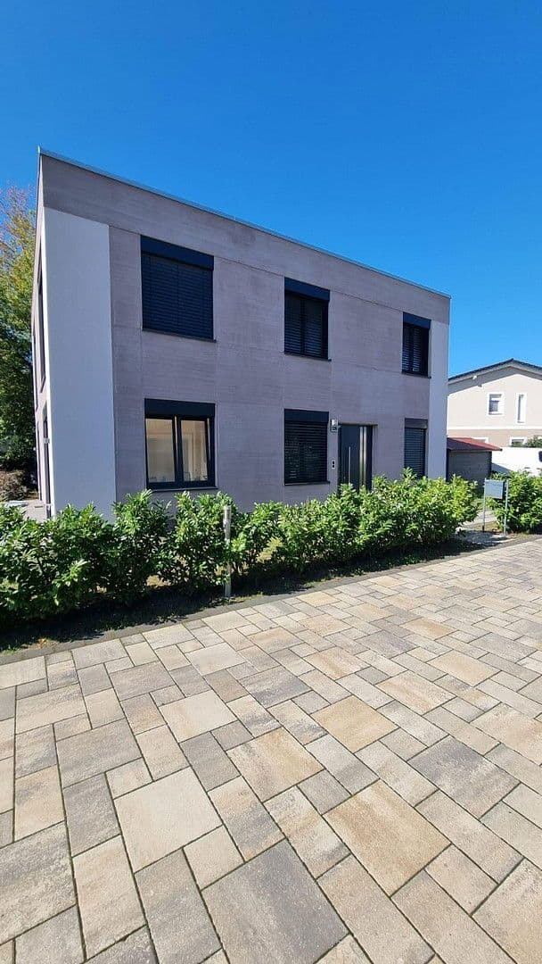 Pronájem domu 197 m², pozemek 485 m², Berlin, Berlín Pronájem domu 197 m², pozemek 485 m², Berlin, Berlín