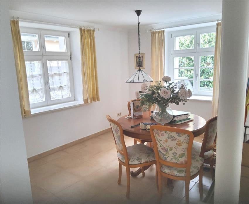 Prodej domu 206 m², pozemek 522 m², Badenweiler, Bádensko-Württembersko Prodej domu 206 m², pozemek 522 m², Badenweiler, Bádensko-Württembersko